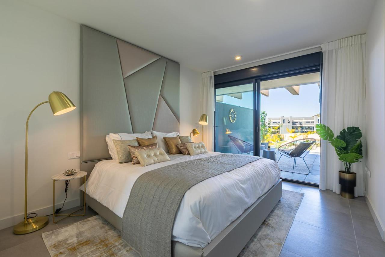 The Golden Oasis Penthouse Apartman Estepona Kültér fotó