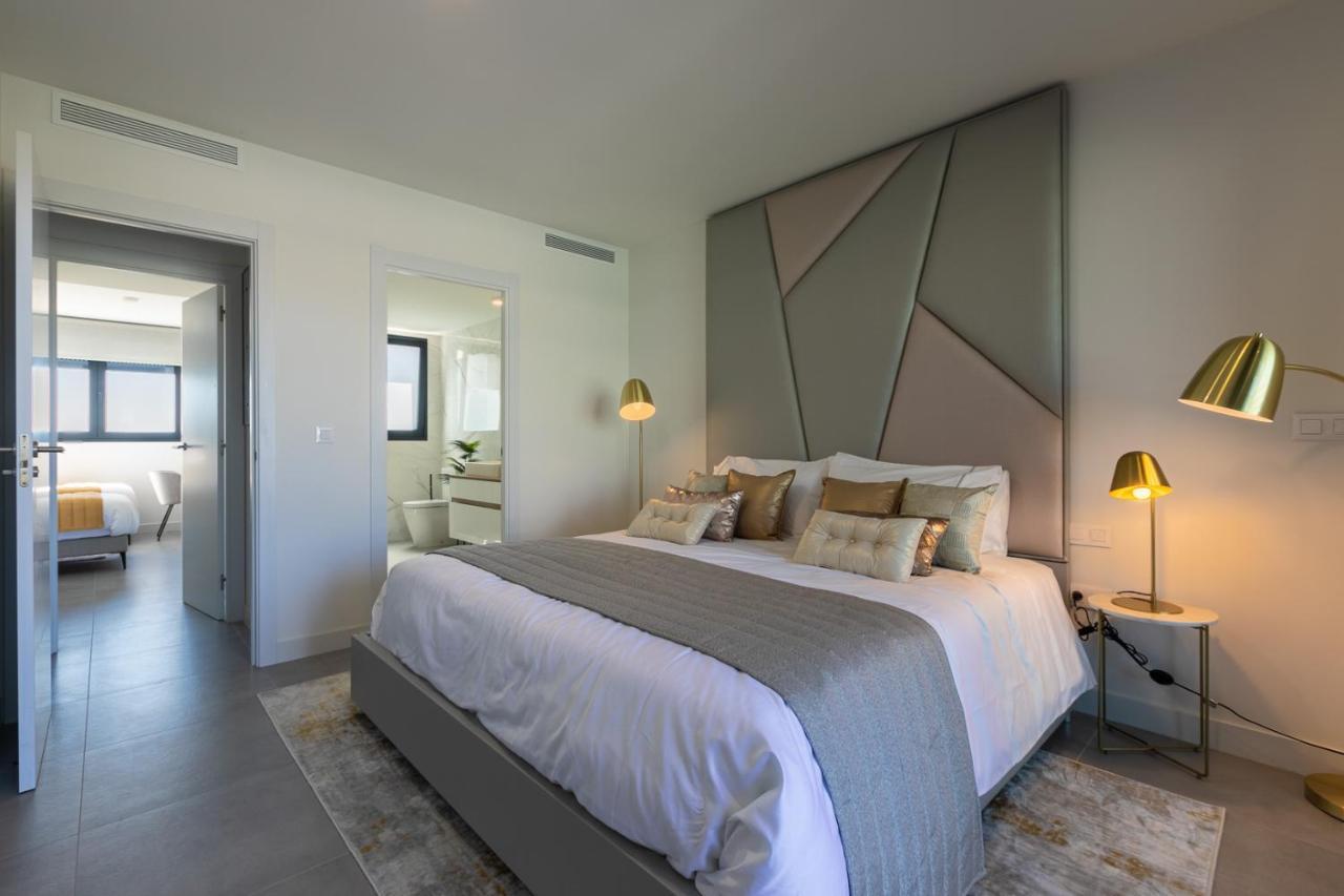 The Golden Oasis Penthouse Apartman Estepona Kültér fotó